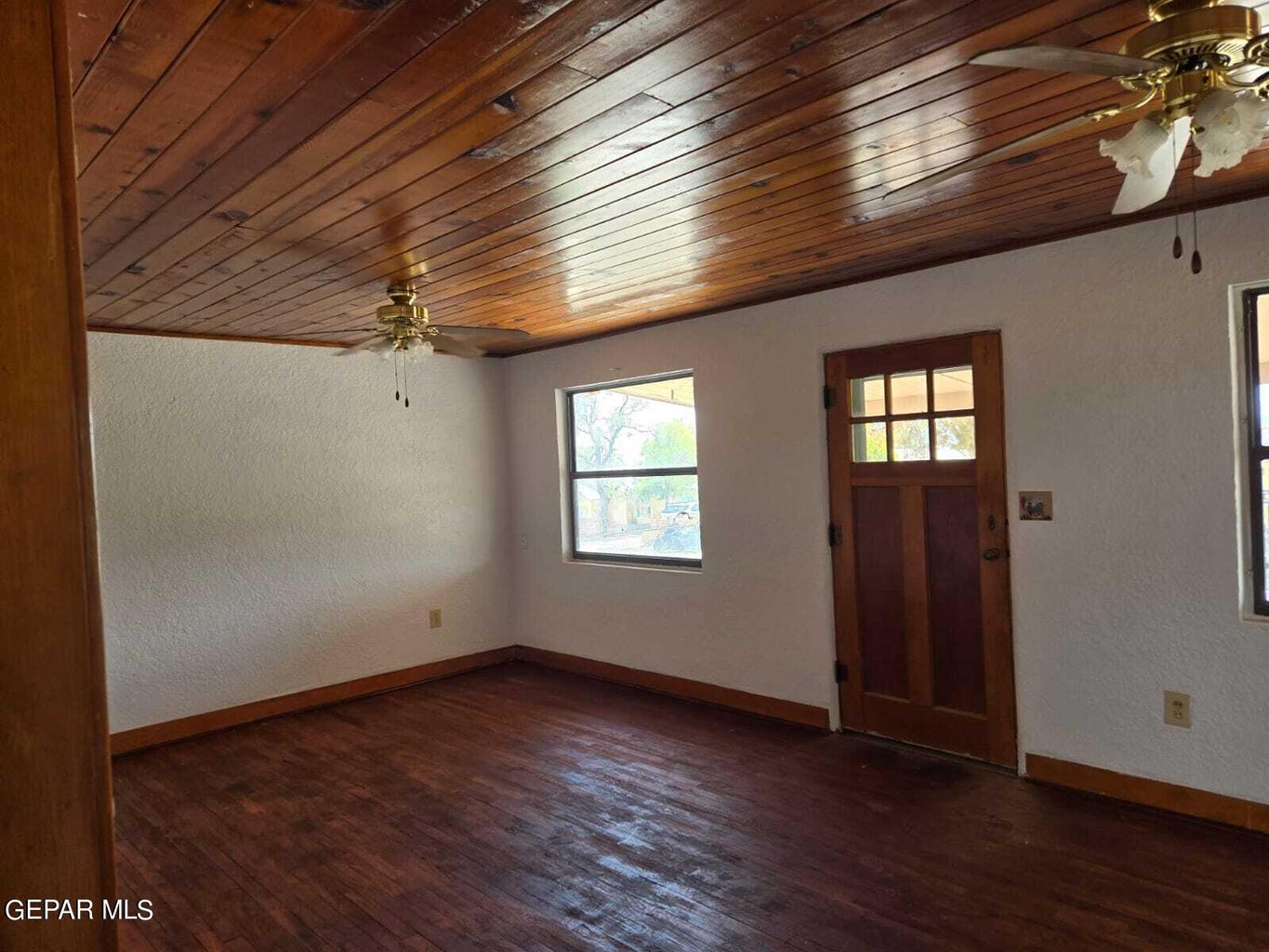 Single Family Home